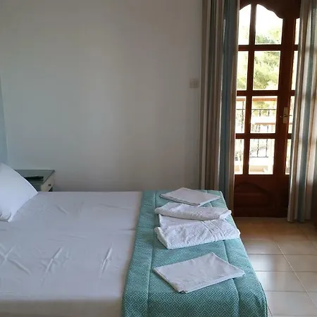 Korali House Neos Marmaras