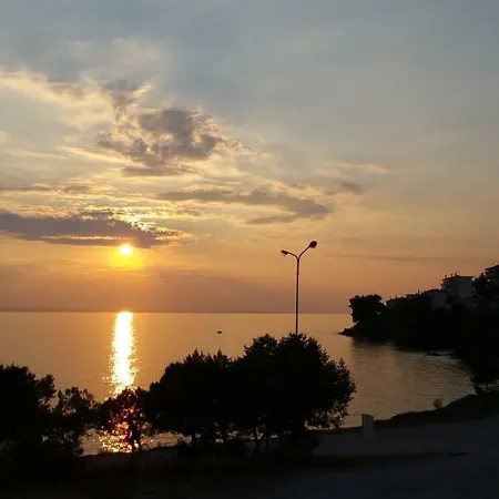 Korali House Ξενοδοχείο Νέος Μαρμαράς